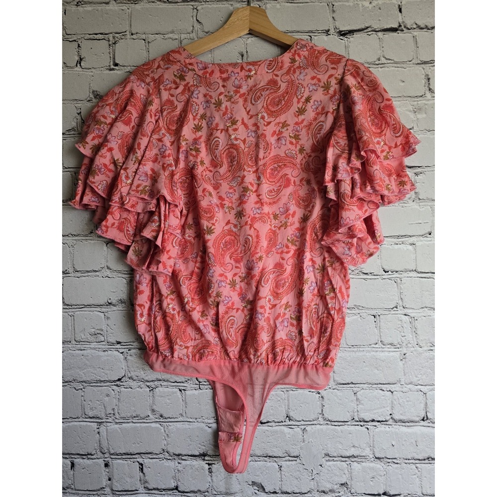 Free People Call Me Later Ruffle Sleeve Bodysuit Pink Combo New Size Medium - Picture 8 of 10